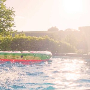 Summer Waves Frame Pool Elite Ø 549×132 cm Komplett-Set Anthrazit