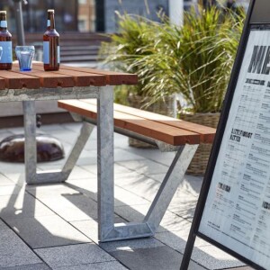 Gartensitzgruppe 177cm Teak-Optik – wetterfeste Tisch-Bank-Kombination aus recyceltem Kunststoff
