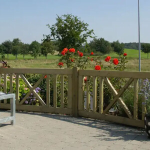 PLUS Rom Zaun und Tor - Einfache und langlebige Gartenlösungen aus druckbehandeltem Holz