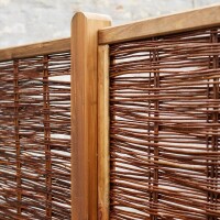 PLUS Weidenzaun und Weidenzaun Luxus – natürlich, stilvoll und langlebig für Ihren Garten – wahlweise mit oder ohne Rahmen, wetterfest, umweltfreundlich und einfach zu montieren. Ideal für gemütliche Atmosphäre, Sichtschutz und vielseitige Gestaltungsmögl
