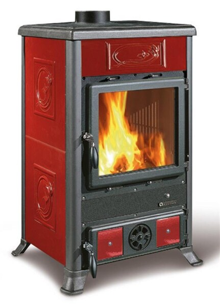 La Nordica Kaminofen ROSELLA R1 Liberty, 7,2 kW mit GRATIS Bodenplatte | Bordeauxfarbene Kachelverkleidung für stilvolles und effizientes Heizen