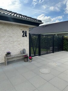 PLUS Tokyo Holzzaun-Programm - Vielseitige Zaunfelder und Tore aus robustem Fichtenholz in verschiedenen Größen und Farben, ideal für jeden Gartenstil