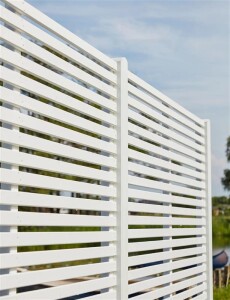 PLUS Tokyo Holzzaun-Programm - Vielseitige Zaunfelder und Tore aus robustem Fichtenholz in verschiedenen Größen und Farben, ideal für jeden Gartenstil